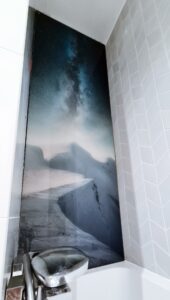 panel szklany z podświetleniem LED