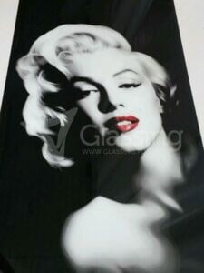 Szafy -galeria realizacji drzwi do szaf przesuwnych z wypełnieniem z paneli szklanych i luster