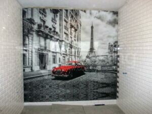 nowoczesny panel szklany do łazienki