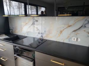 panel szklany do kuchni